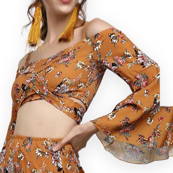 Two Piece Brown Floral Bell Sleeve Crop Top Ruffled Mini Skirt Summer Outfit NEW - Picture 1 of 4
